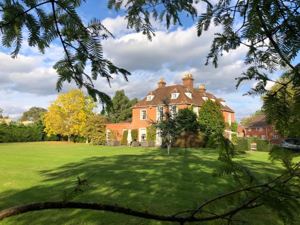 Hook House *